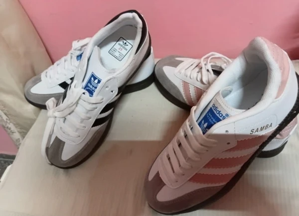 Zapatos Adidas's foto | LA ESQUINITA |  BizneCubano